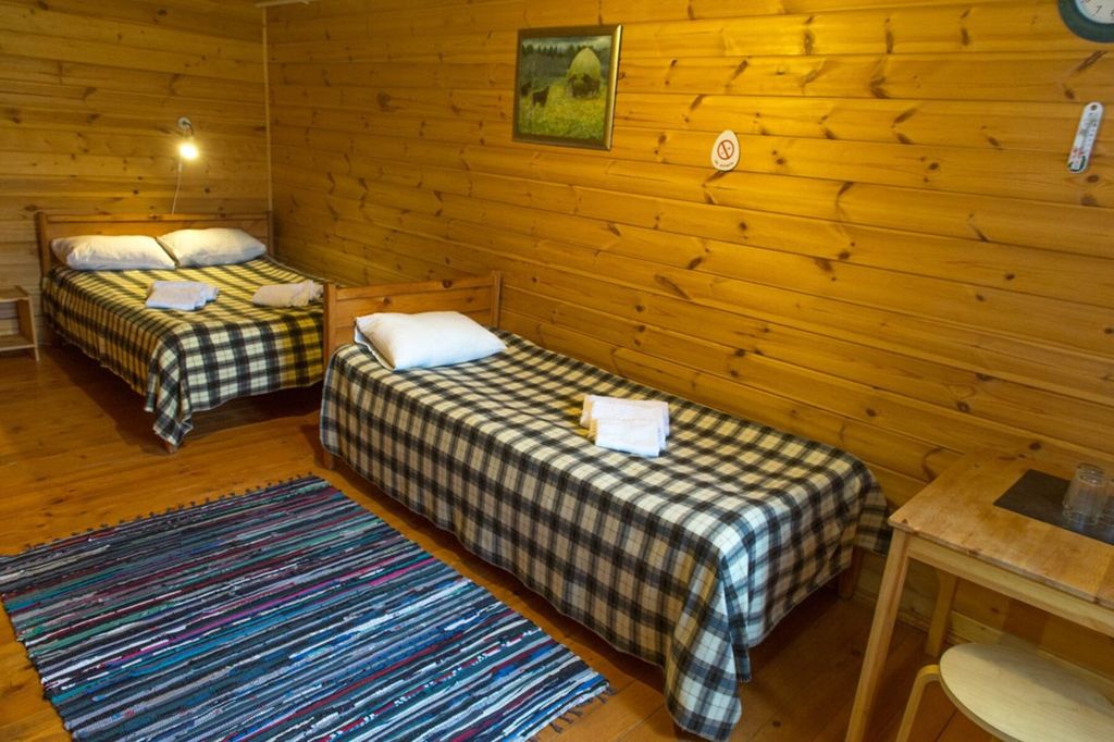 Чудной Двор — Трёхместный номер полулюкс категории 1