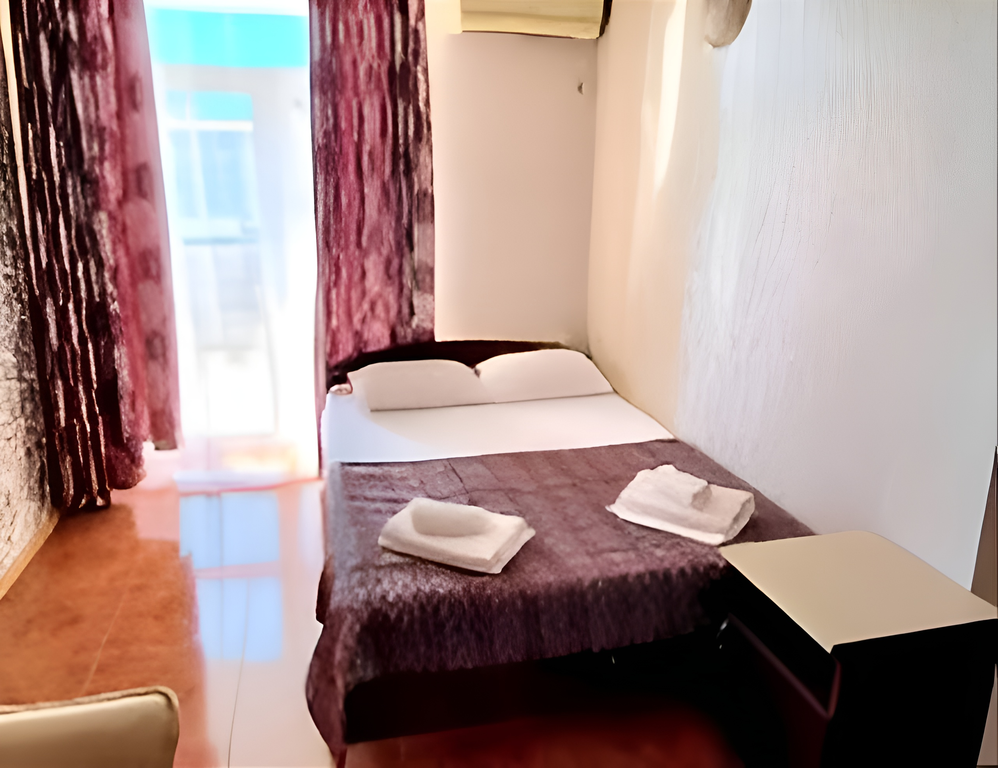 Посейдон 2 — Двухместный номер с 1 кроватью стандарт с видом на город