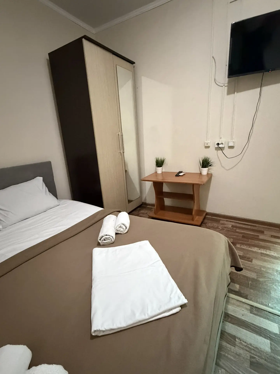 День и Ночь — Трёхместный номер эконом с кондиционером