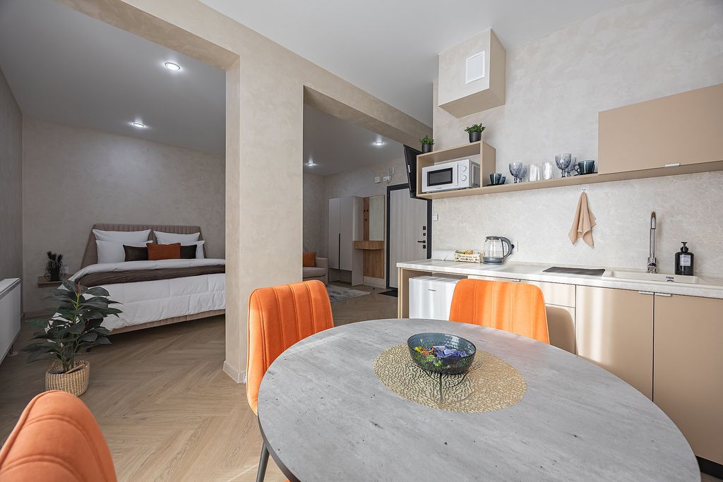 Аура — Четырёхместный номер комфорт улучшенный