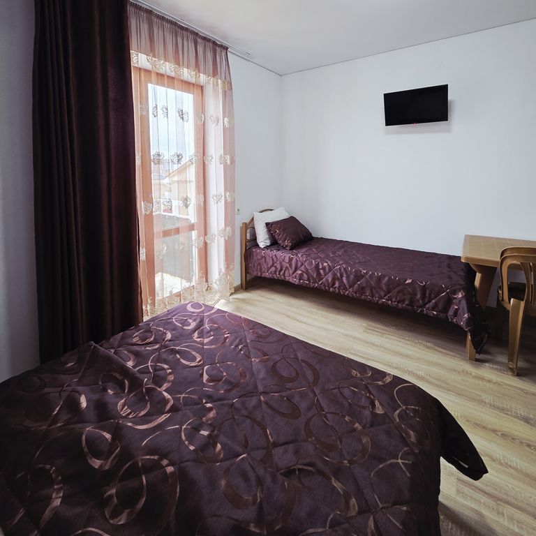 Мерджан — Трёхместный номер Трехместный КОМФОРТ