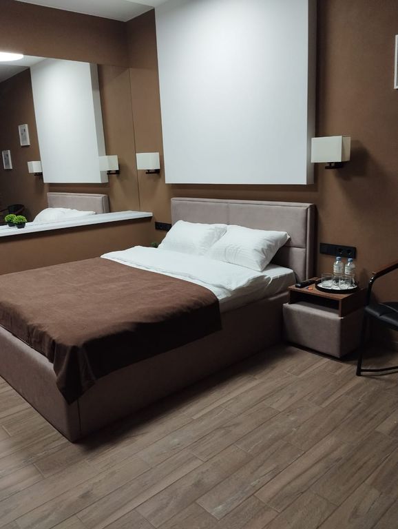 На Пионеров — Двухместный номер с 1 кроватью стандарт эконом (без окна)