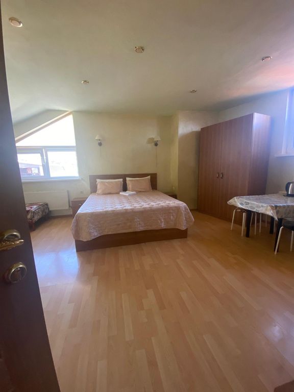 Кристина — Семейный номер улучшенный с видом на горы