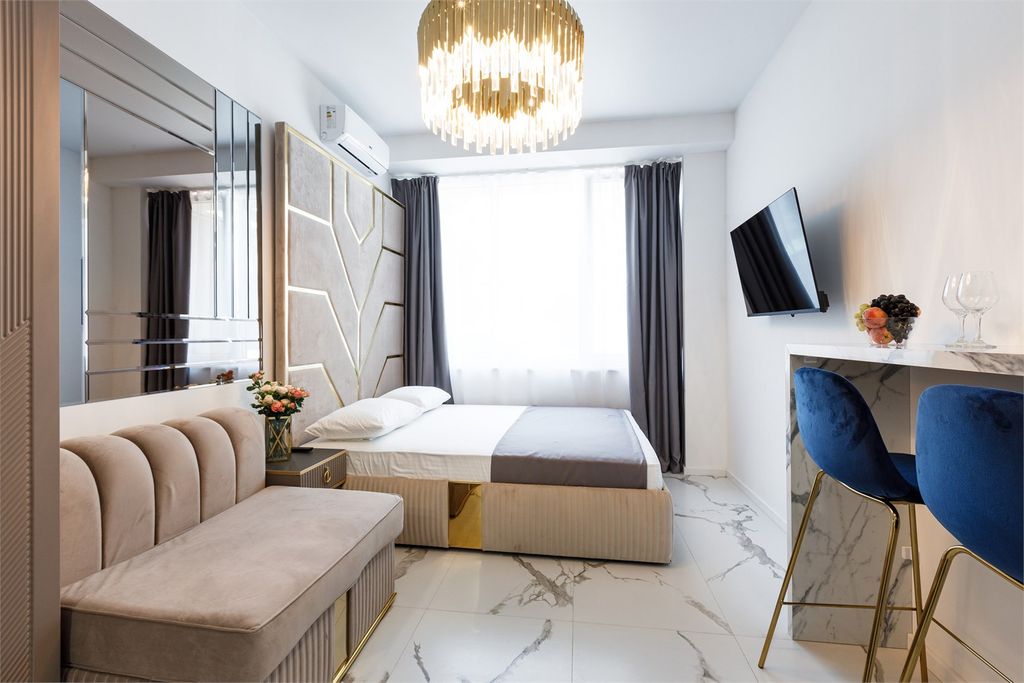 Манхэттен — Трёхместный номер Комфорт с дополнительным местом