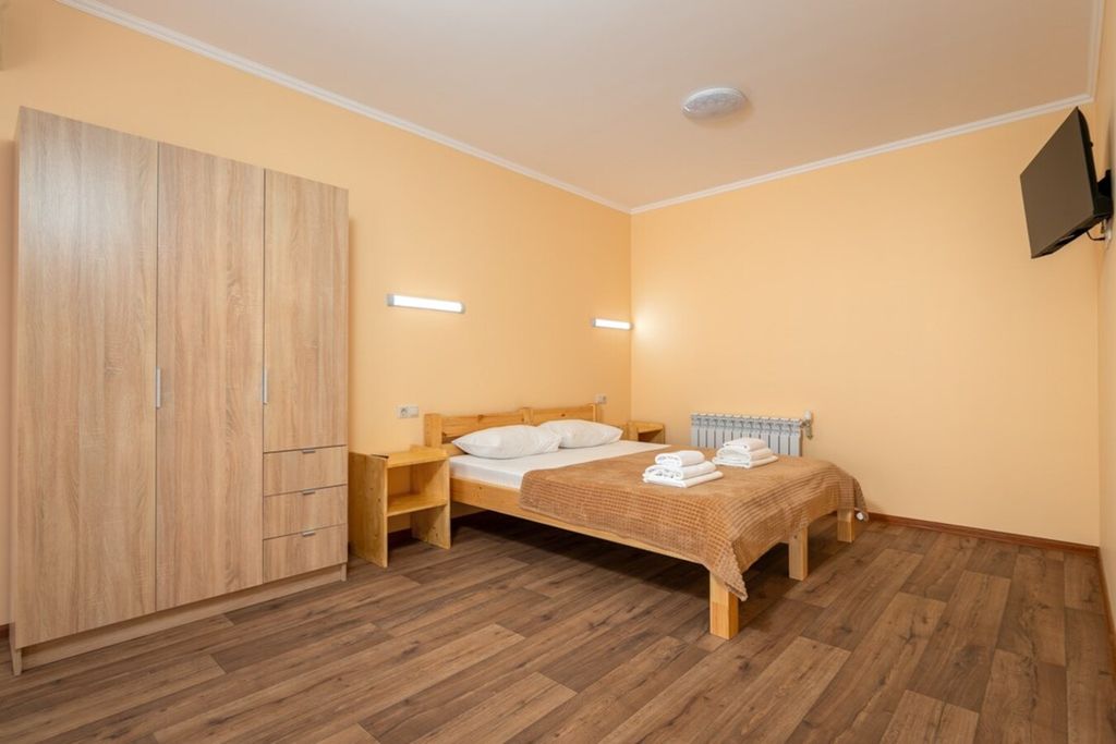 Азалия — Апартаменты в доме