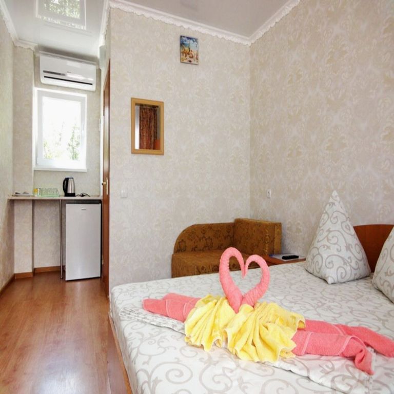 Росинка — Трёхместный номер стандарт