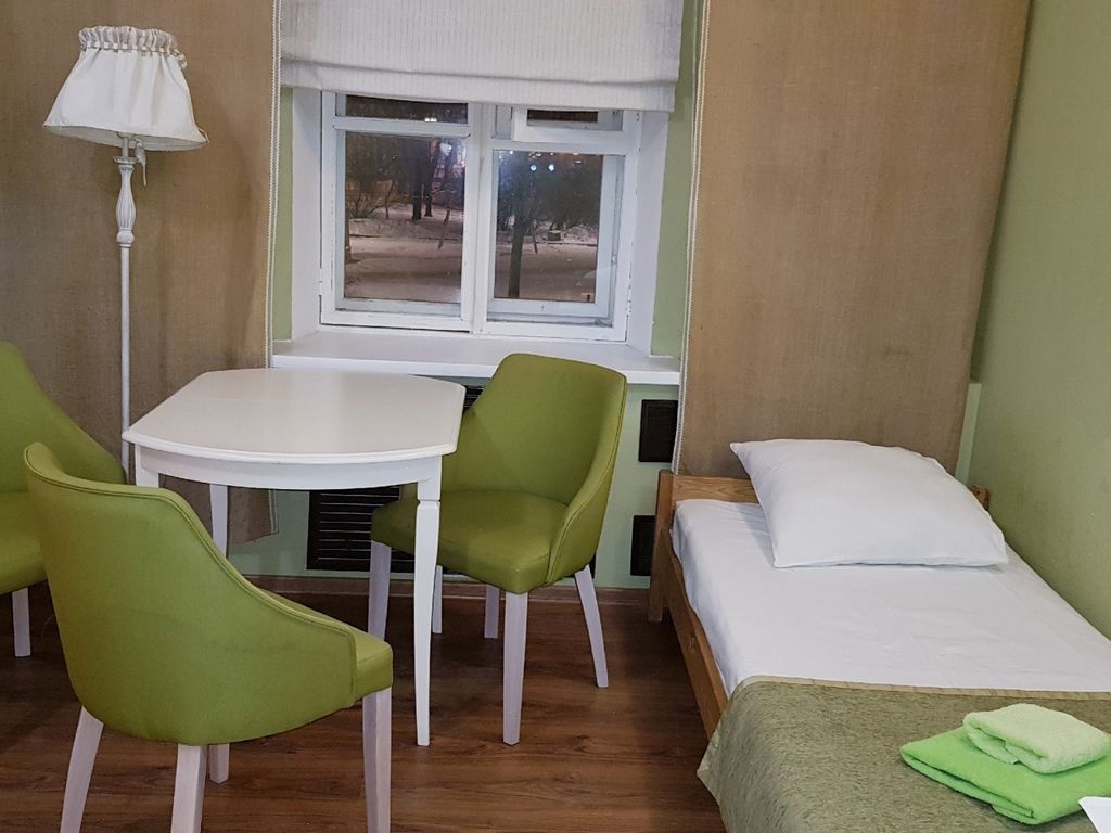 KronHotel 101 — Трёхместный номер бюджетный 4