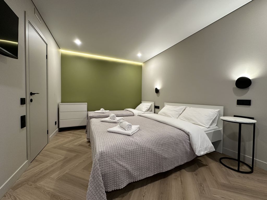 Lana House — Трёхместный номер (1/3)