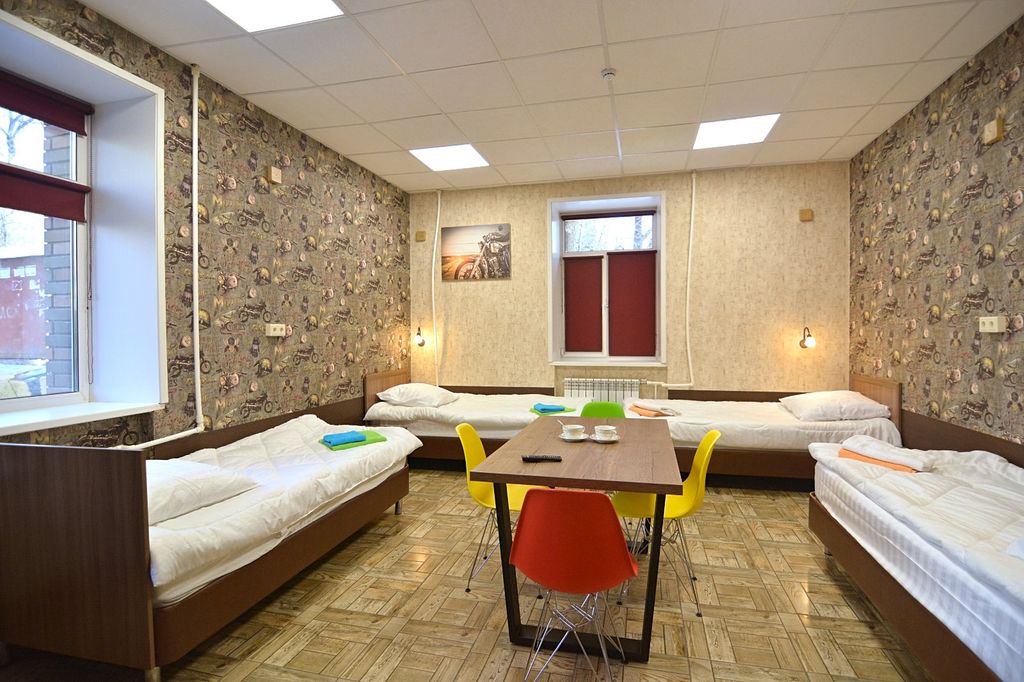 Мистер Хостел — Четырёхместный номер