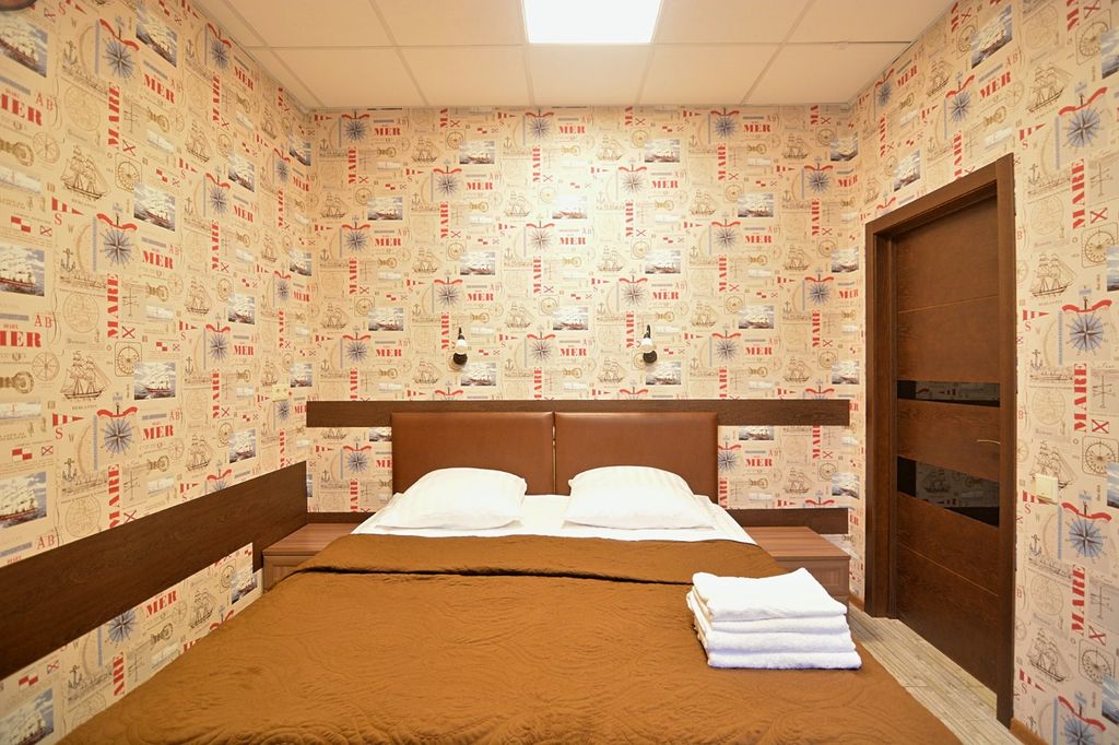 Мистер Хостел — Семейный номер Двухкомнатный номер с джакузи