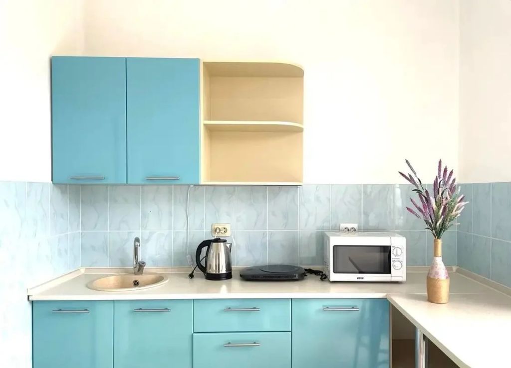 Лекона — Трёхместный номер стандарт с видом на горы