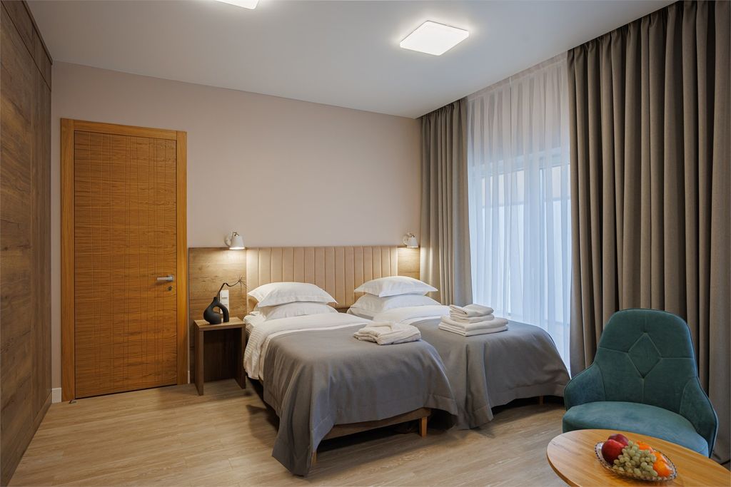 Псков — Двухместный номер с 2 отдельными кроватями комфорт