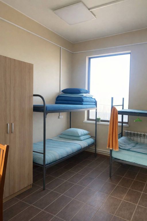 На Ивановской — Многоместный мужской номер эконом (душ/туалет общий)