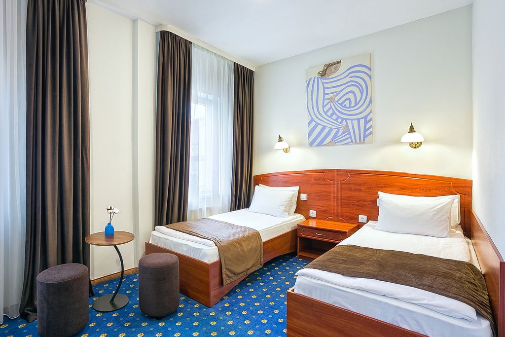 Бристоль — Двухместный номер с 2 отдельными кроватями Стандарт плюс