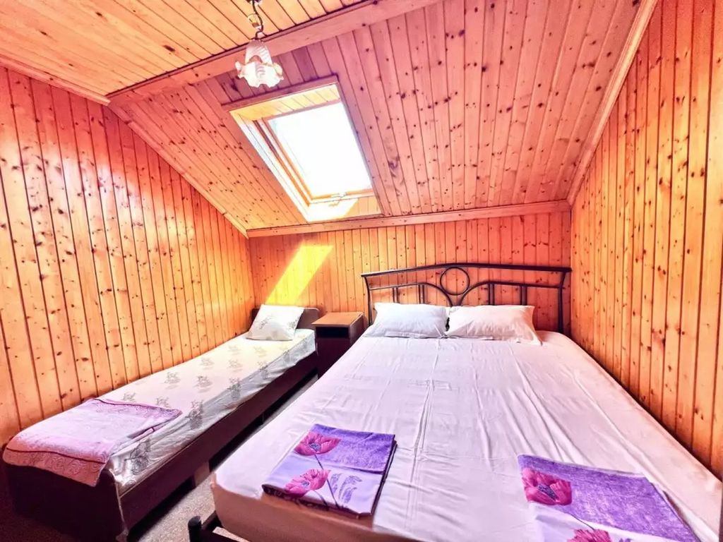 Граф РоСлав — Трёхместный номер эконом