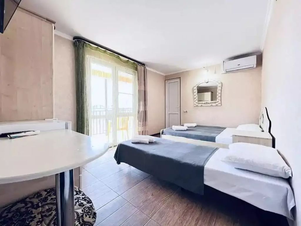 Граф РоСлав — Трёхместный номер стандарт