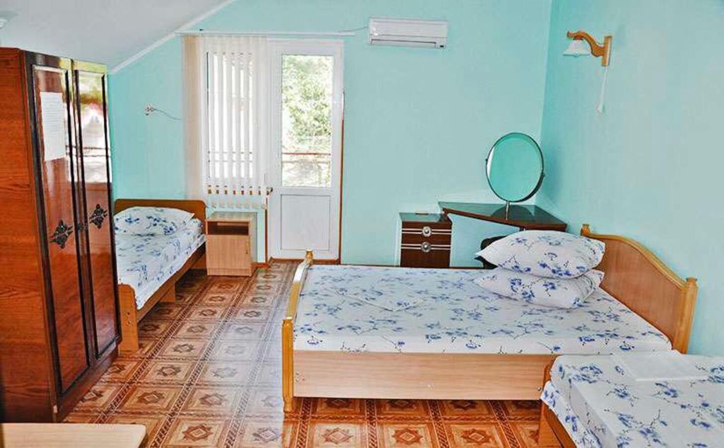 СанниЛэнд — Четырёхместный номер стандарт