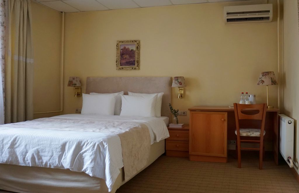 Радонеж — Двухместный номер с 1 кроватью Комфорт с 1 двуспальной кроватью