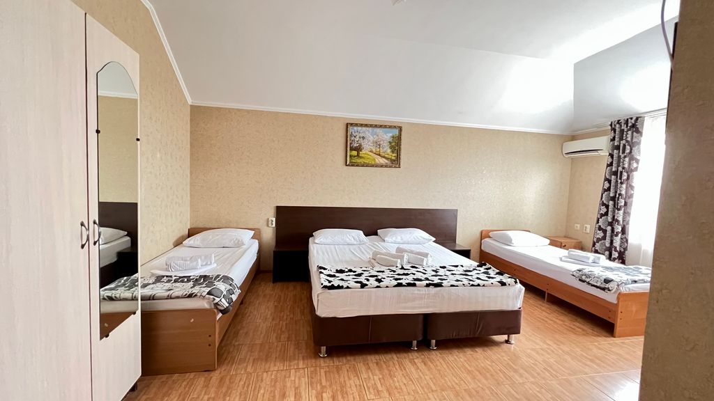 Гармонь — Четырёхместный номер 4-х местны