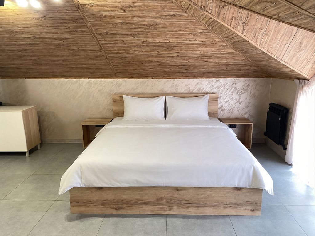 Добрая Деревня — Многоместный смешанный номер апартаменты с кухней и балконом, вид на море