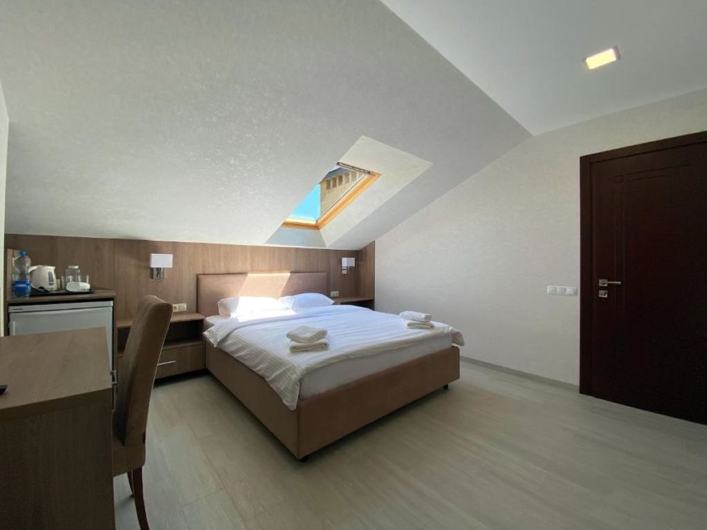 El Verano — Двухместный номер с 1 кроватью мансарда без балкона