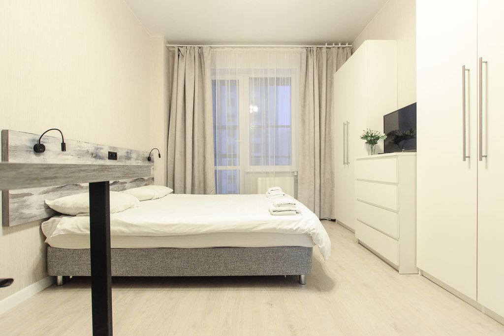 ЛунаПулково — Двухместный номер с 1 кроватью улучшенный с видом на город