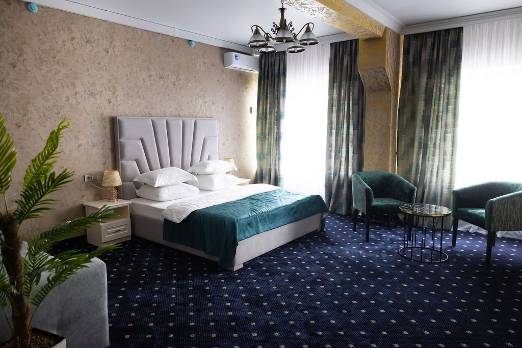 Хан — Четырёхместный номер улучшенный