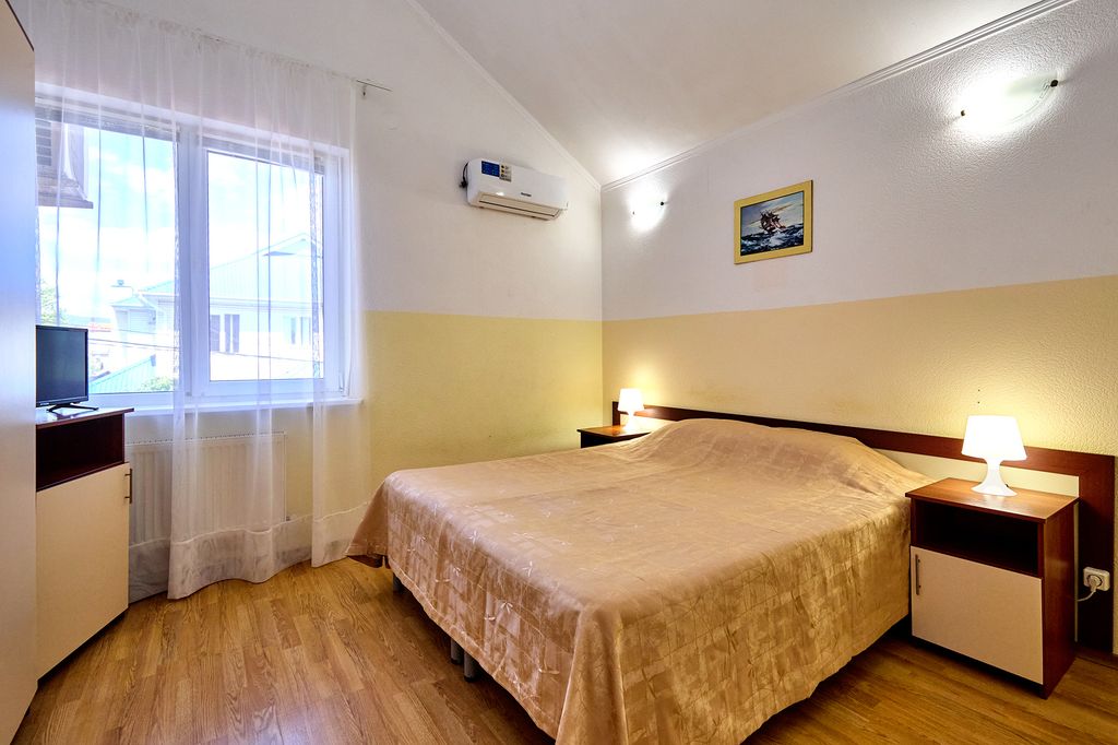 Солнечный — Двухместный номер с 1 кроватью эконом