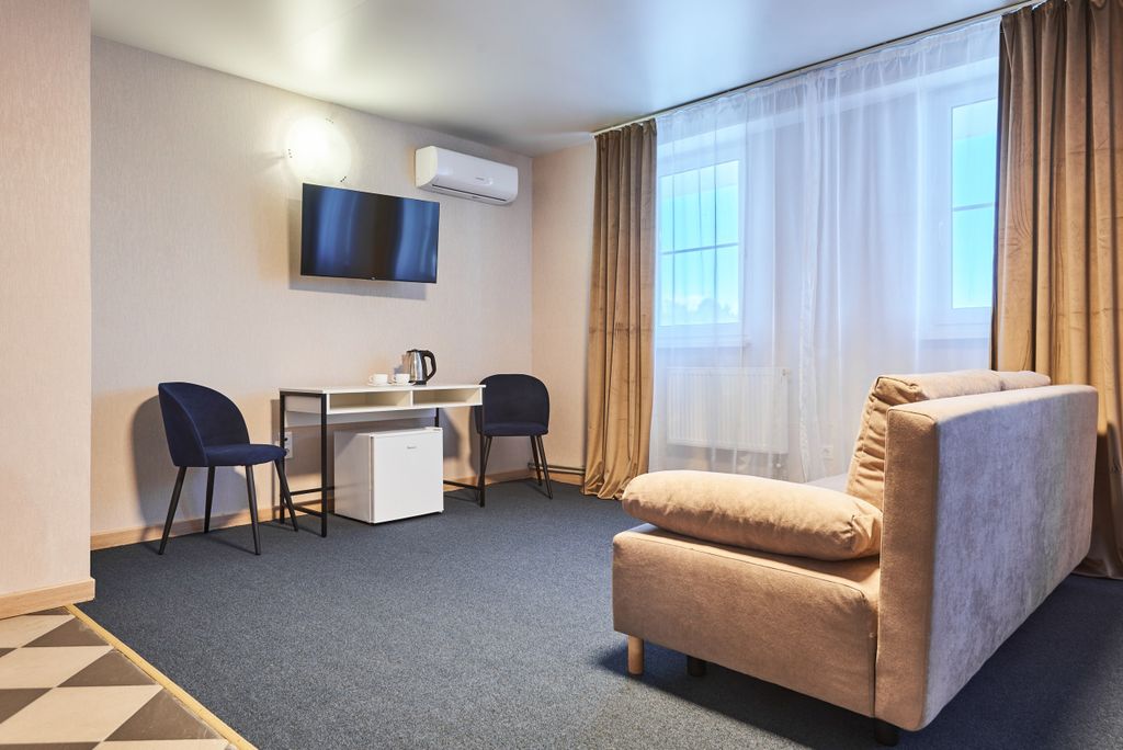 Альтаир — Семейный номер полулюкс