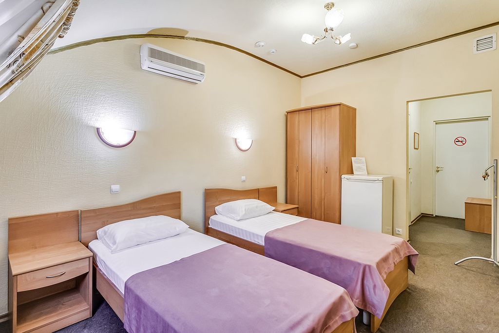 Платовский — Двухместный номер с 2 отдельными кроватями Комфорт Твин