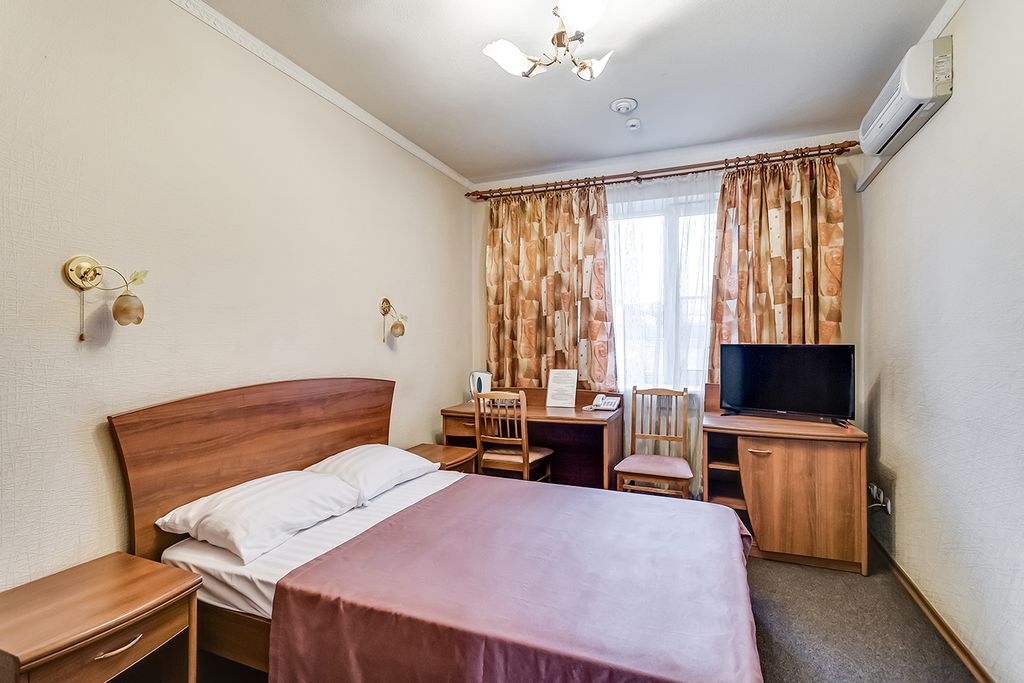 Платовский — Двухместный номер с 1 кроватью Улучшенный