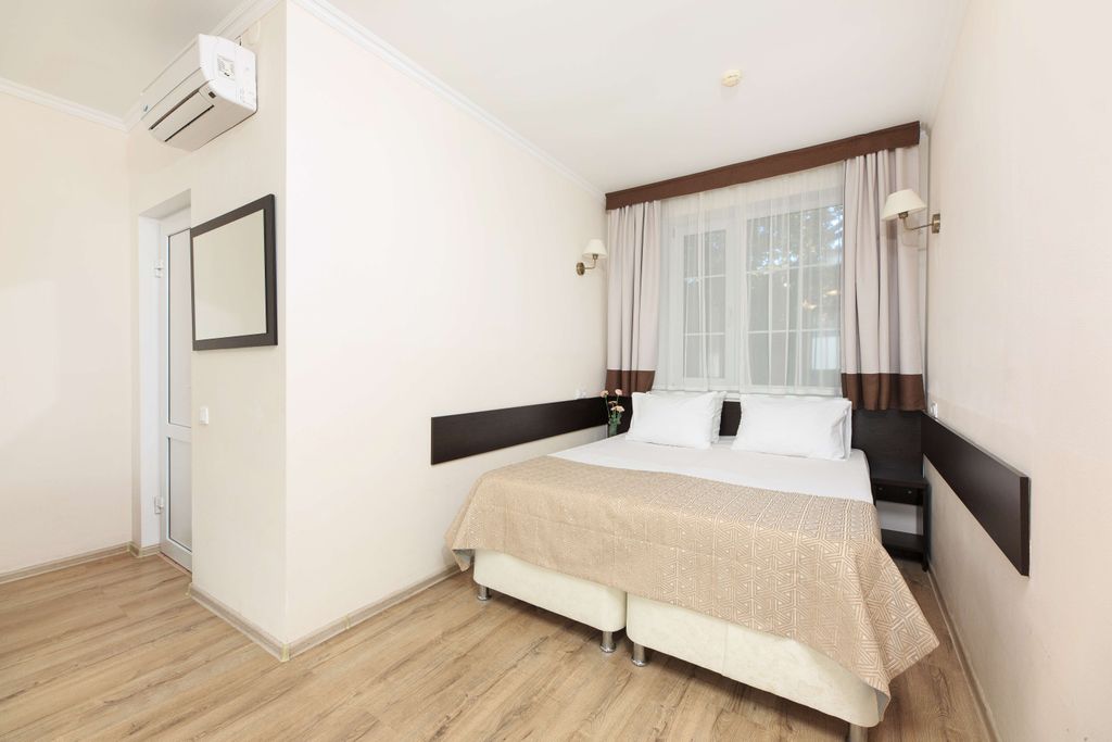 Дюны Золотые — Двухместный номер с 1 кроватью улучшенный стандарт с террасой