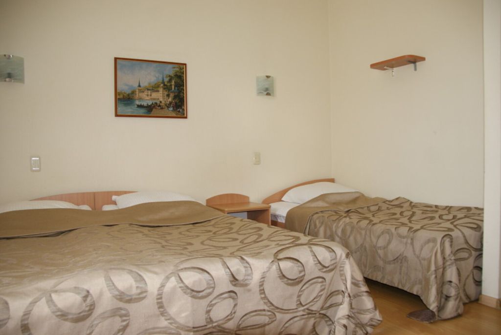 Пятый угол — Трёхместный номер стандарт