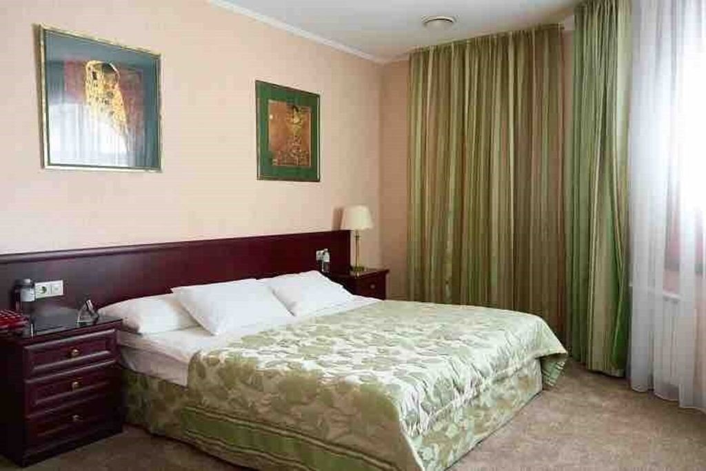 Шереметев — Двухместный номер с 1 кроватью люкс