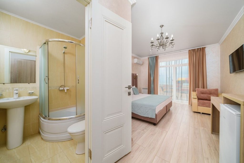 Ле-Ди — Двухместный номер с 1 кроватью Комфорт (основной корпус)