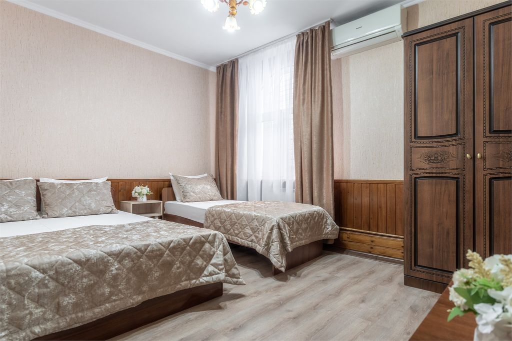 Марэ — Трёхместный номер бюджетный