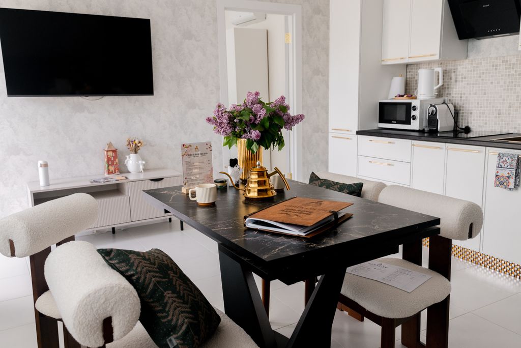 Кавказский Целитель — Апартаменты Эльбрус Лакшери с подогреваемым бассейном