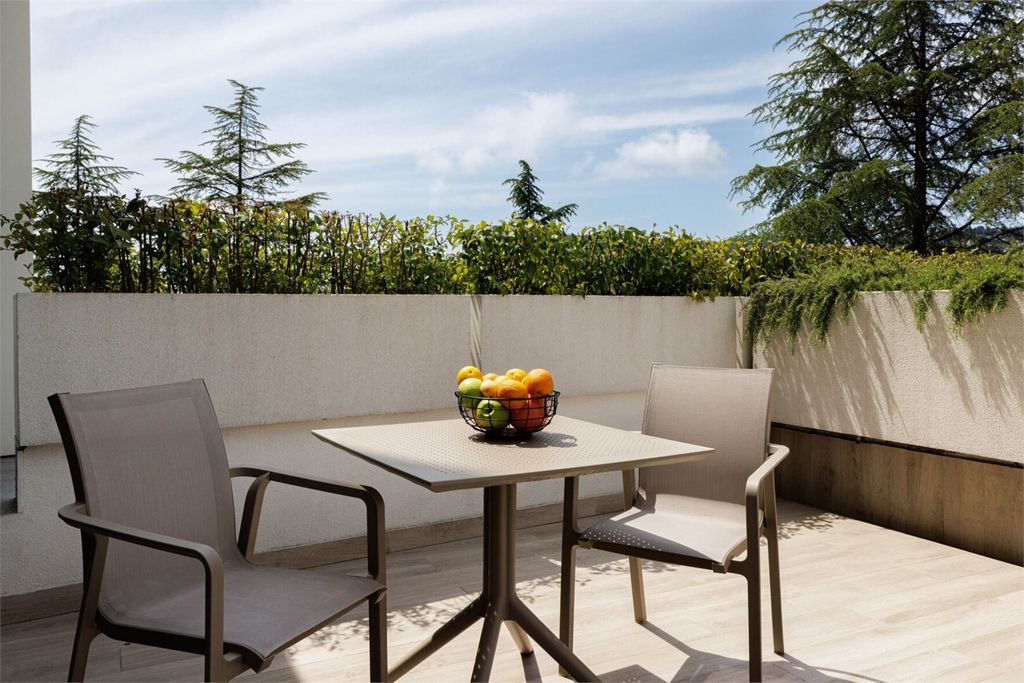 Космос Стей Ле Ронд Сочи — Двухместный номер с 1 кроватью студия с террасой и видом на парк