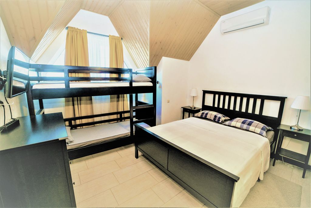 Азов-Инн — Семейный номер 302