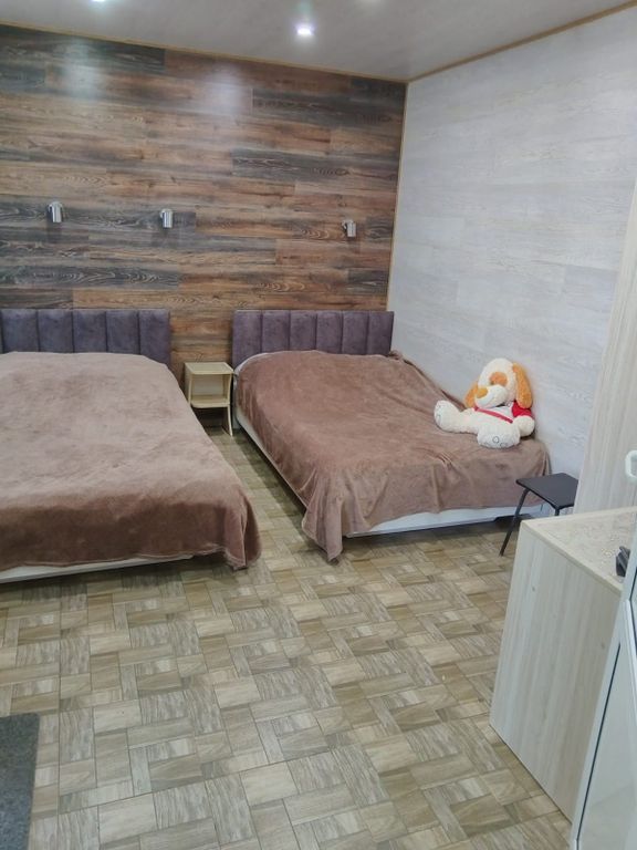 Калинина 20 — Четырёхместный номер однокомнатный семейный 7а