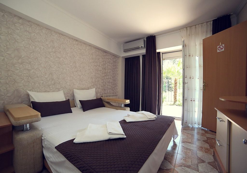 Фламинго — Двухместный номер с 1 кроватью Стандарт