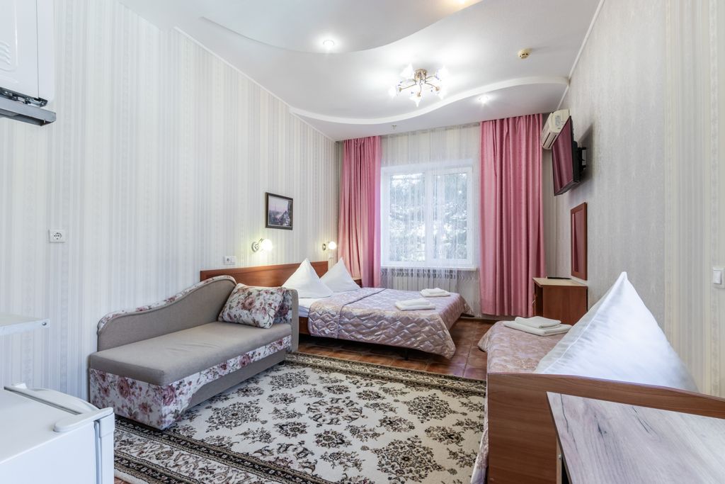 Малахит — Четырёхместный номер Четырехместная студия