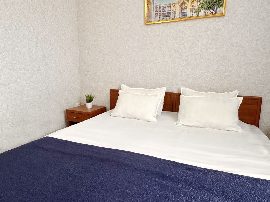 Бухара — Двухместный номер с 1 кроватью 2х местный комфорт плюс с балконом