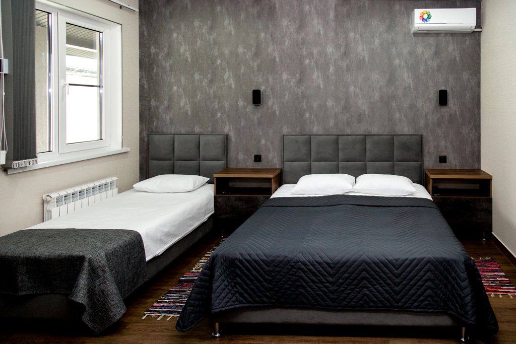 Клевое Никольское — Трёхместный номер стандарт