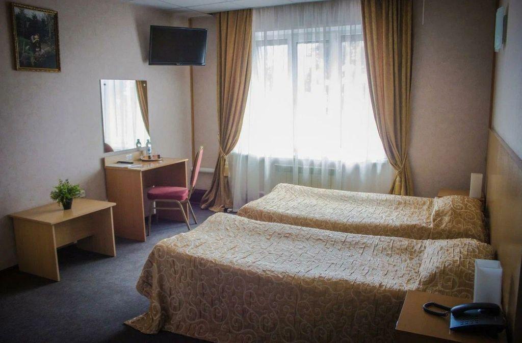 12 Комнат — Двухместный номер с 2 отдельными кроватями стандарт