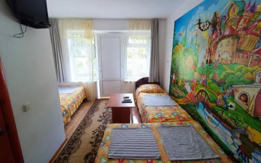 Марина — Четырёхместный номер Комфорт