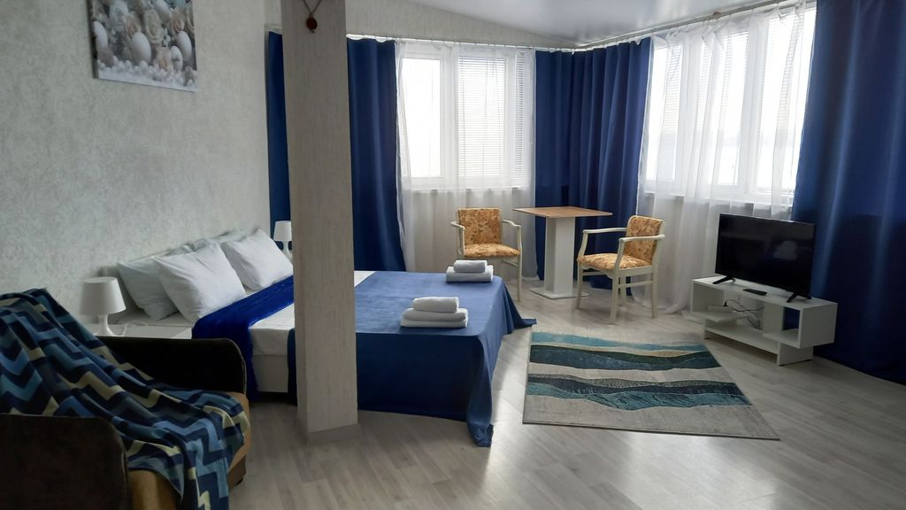 У самого моря — Семейный номер улучшенный с видом на море