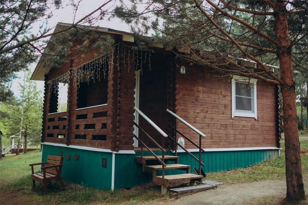 Любытино Хутор — Дом Гостевой