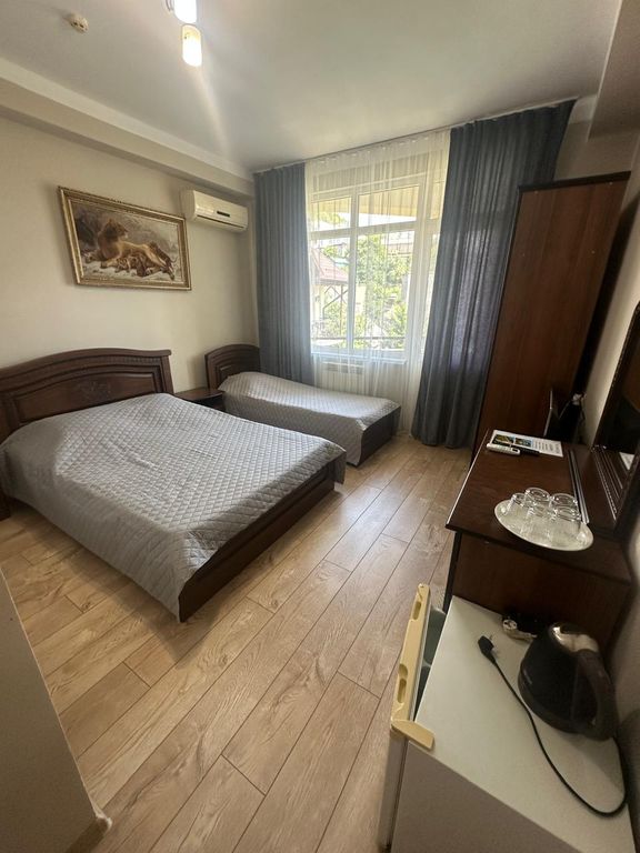 Альмира — Семейный номер  двухкомнатный