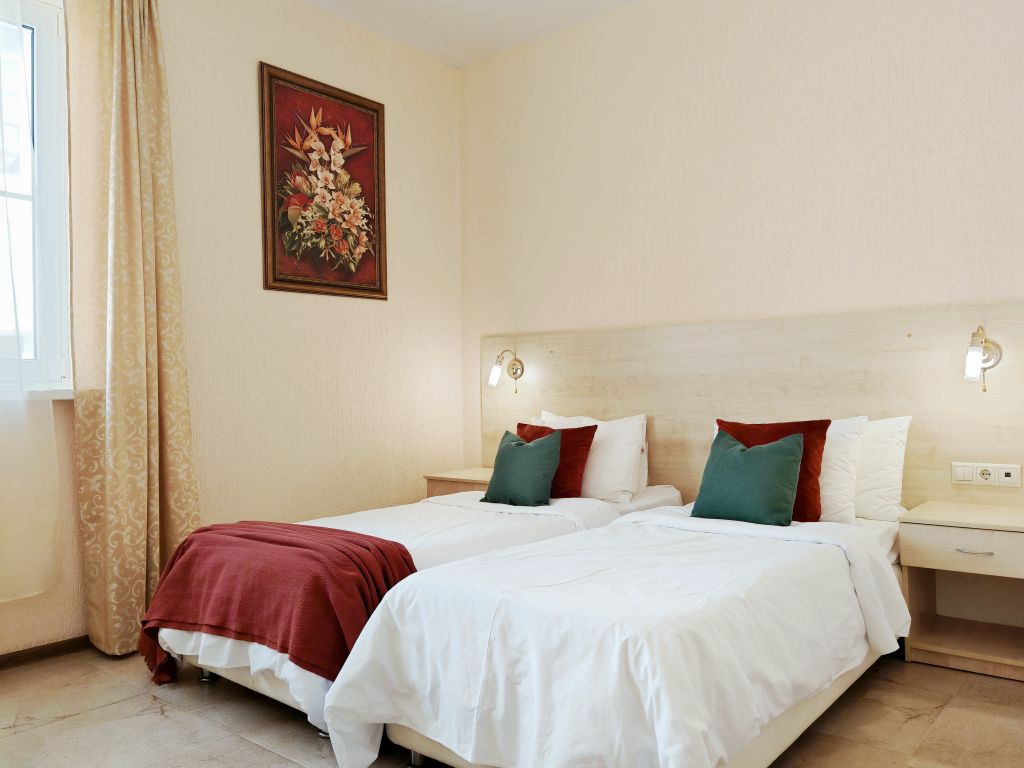 Шоколад — Трёхместный номер комфорт, тишина, прохлада и уют!